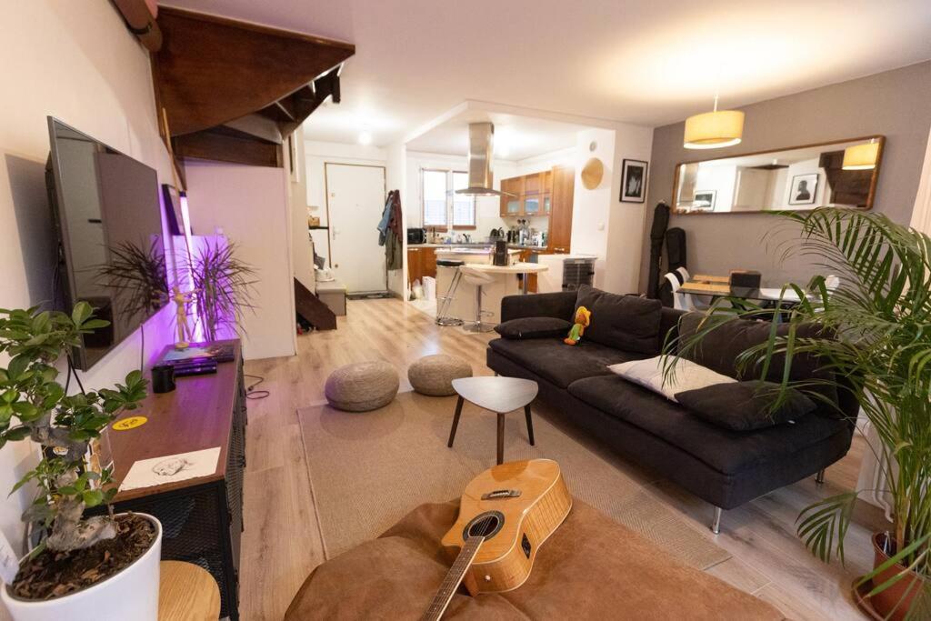 Apartment Le Jitaku- Magnifique Duplex - 15min Disneyland *